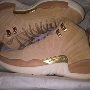 peach jordans 12